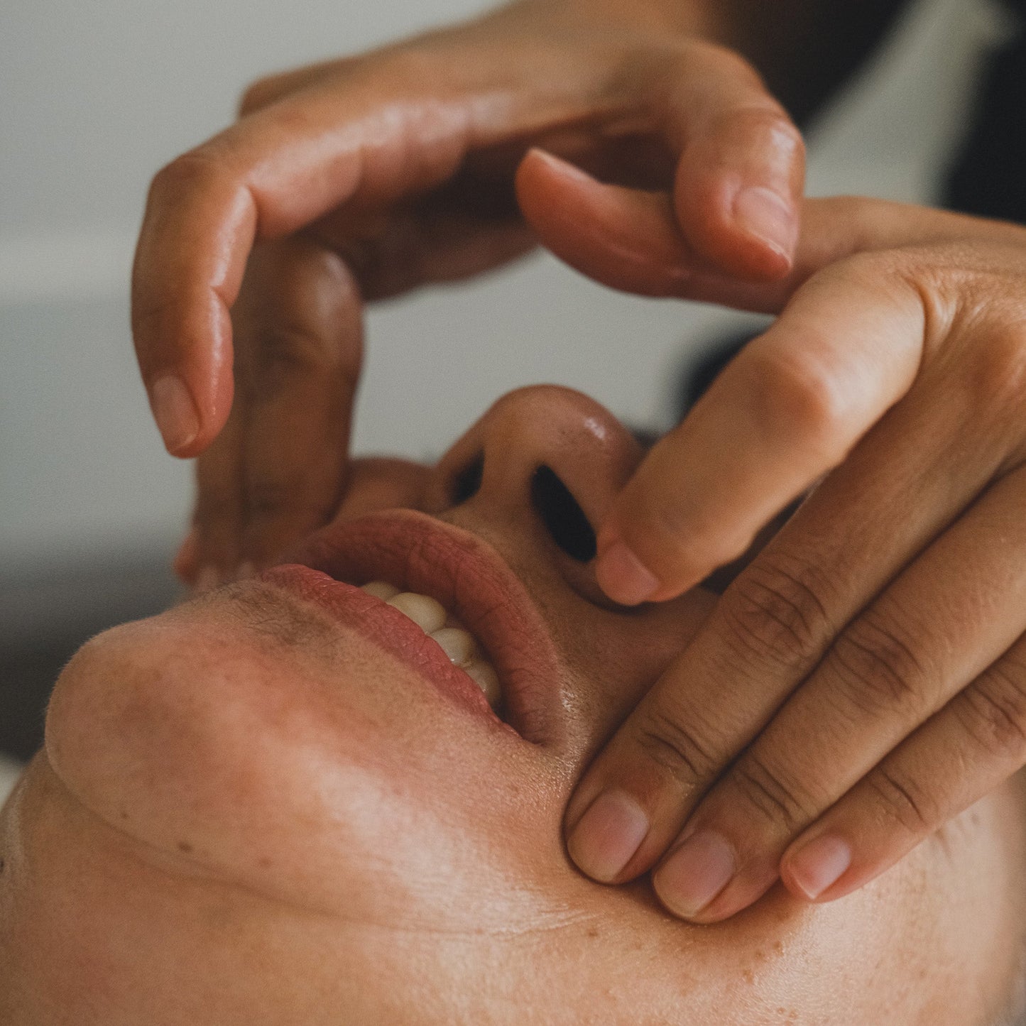 The Neolifting & Eye Revive Experience